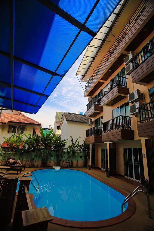 فندق Manee Cool Mueang شيانغ ماي المظهر الخارجي الصورة